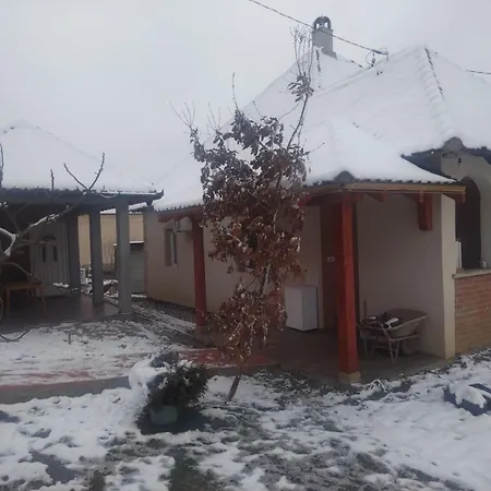 Kuca Na Kraju Sela Holiday home Valjevo